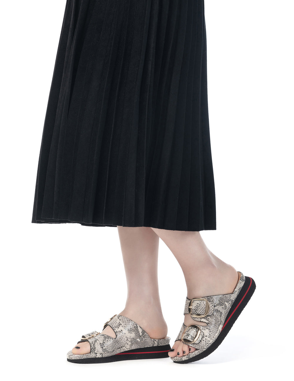 Linda In Black/White Snake Printed Leather