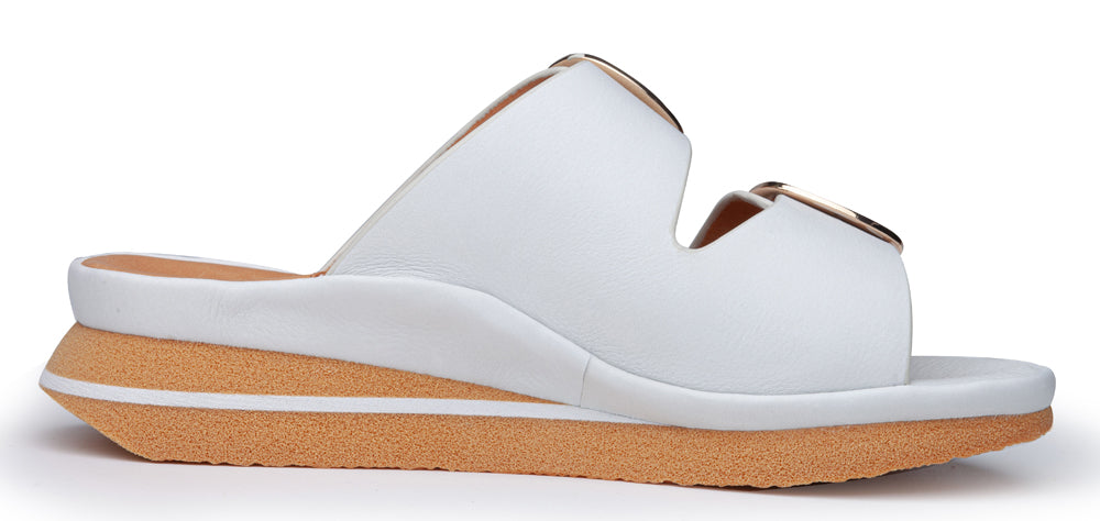 Linda In White Plonge Leather